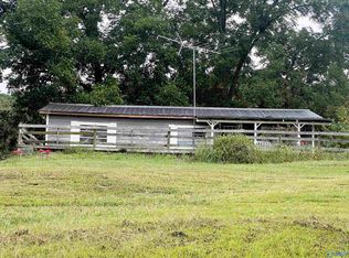 7365 Robbins Rd, Altoona, AL 35952