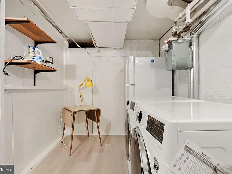 3273 Worthington St NW — Photo 35