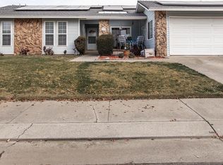 554 Chenin Blanc Ave, Escalon, CA 95320