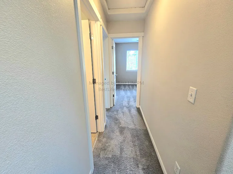 17923 Niks Dr — Photo 24