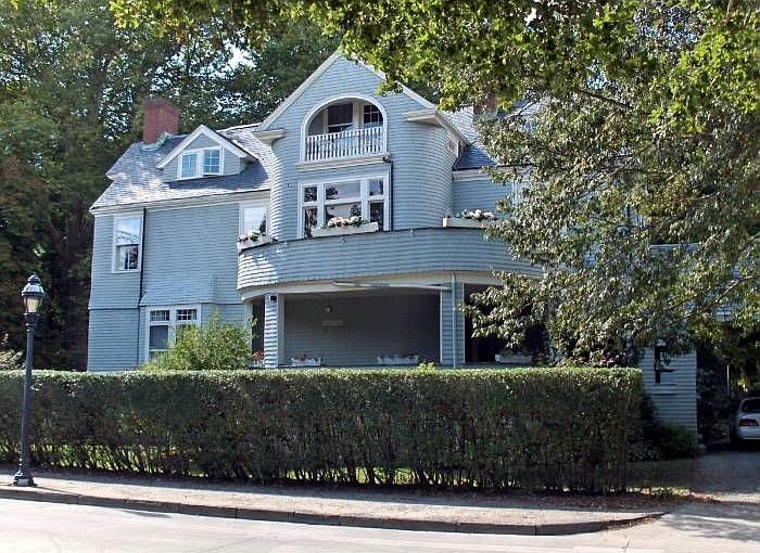 Historic Knights Cottage