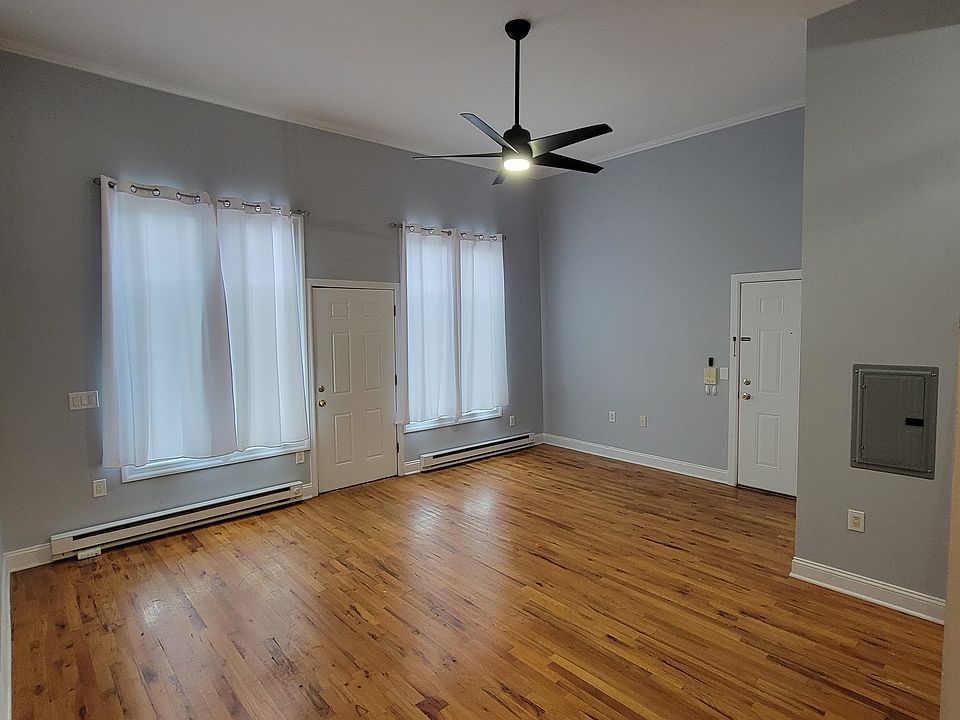 1st image of 74 Mallory Ave APT 1