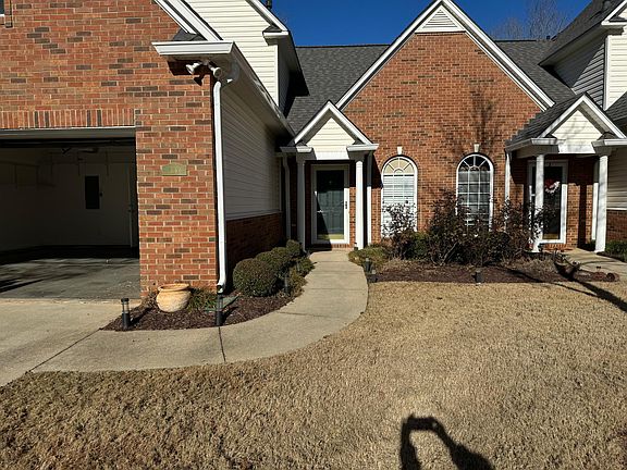 2nd image of 312 Ivystone Dr #312