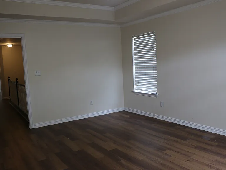 629 Park Place Dr — Photo 11