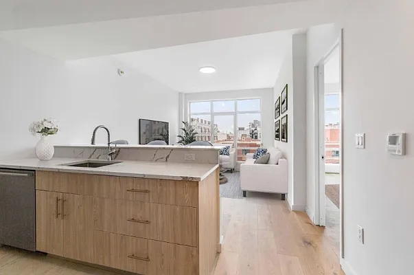 Rented by Corcoran | media 19