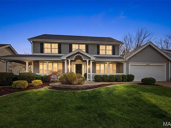 3rd image of 15852 Cedarmill Dr