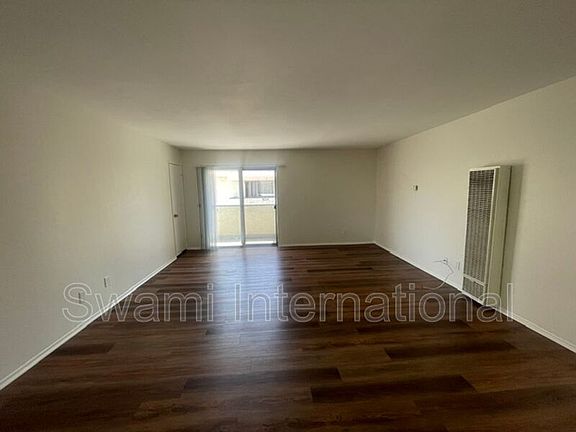 5th image of 345 E Stepney St Unit 9