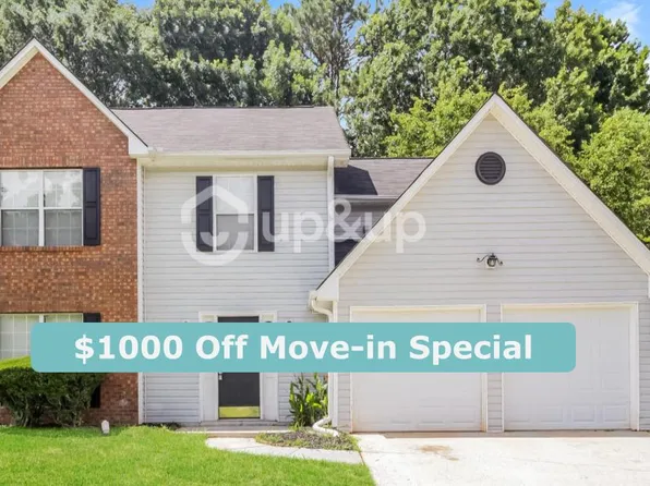 1122 W Shore Dr, Riverdale, GA 30296