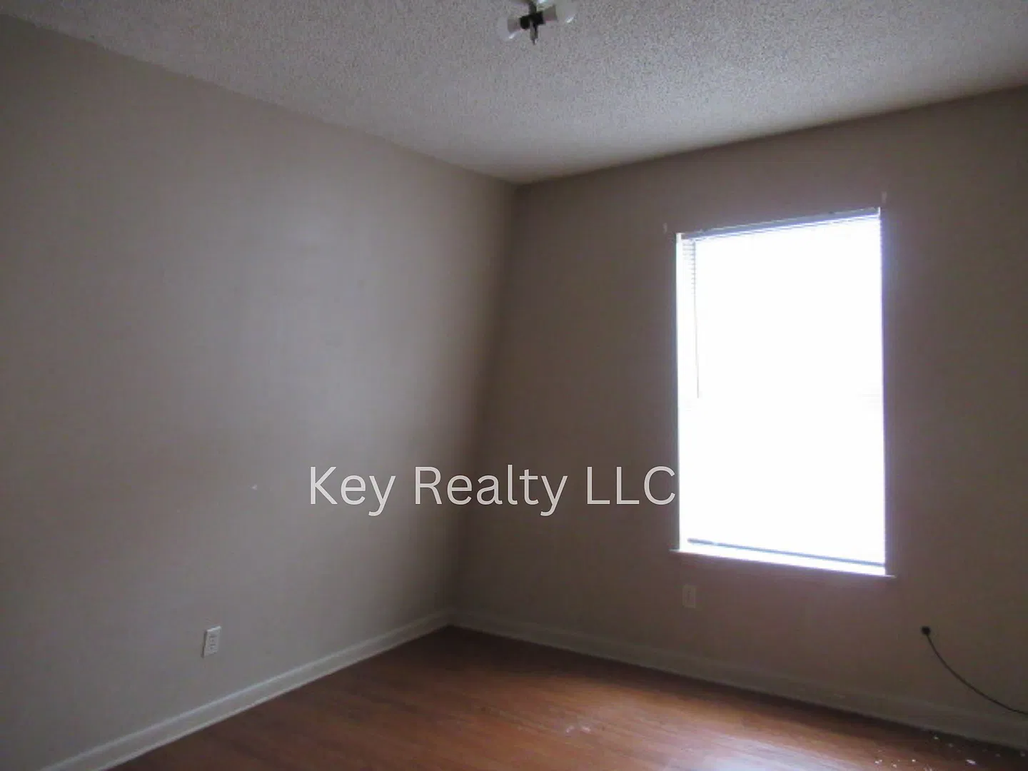214 - C Lee St. - Pineville, on the corner of Sanders and Lee, Upstairs unit — Photo 4