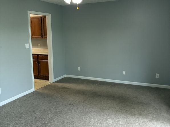 552 Osborne Ave