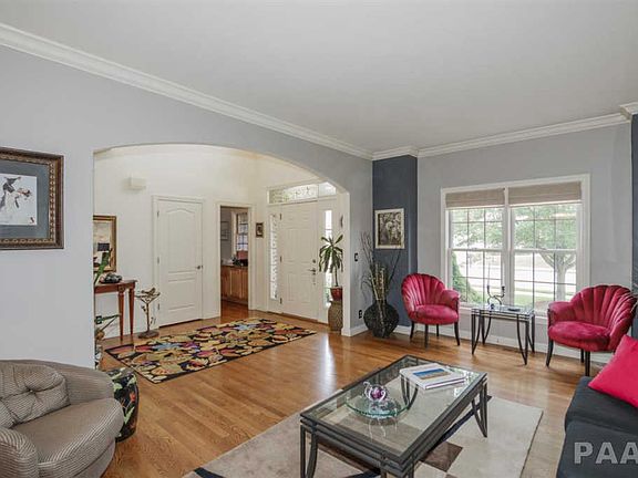 4th image of 7212 N Drake Ct