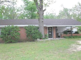 711 Carlisle Dr, Kilgore, TX 75662