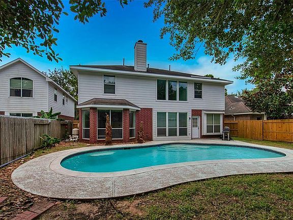 4th image of 23710 River Place Dr