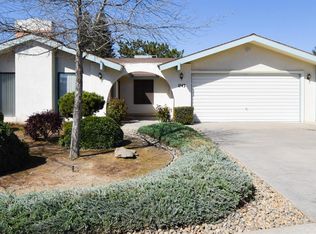 1743 Hope Ave, Reedley, CA 93654