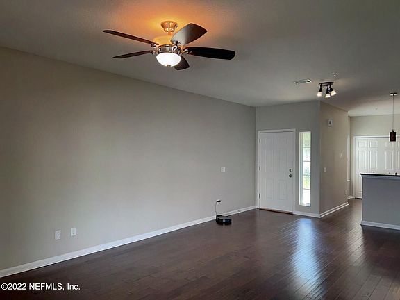 3rd image of 132 Leese Dr