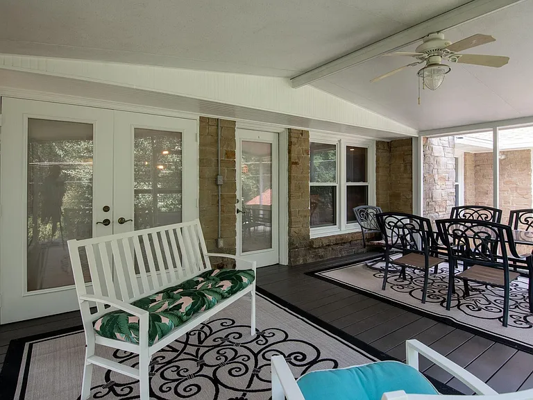 4240 Westmont Ct — Photo 29