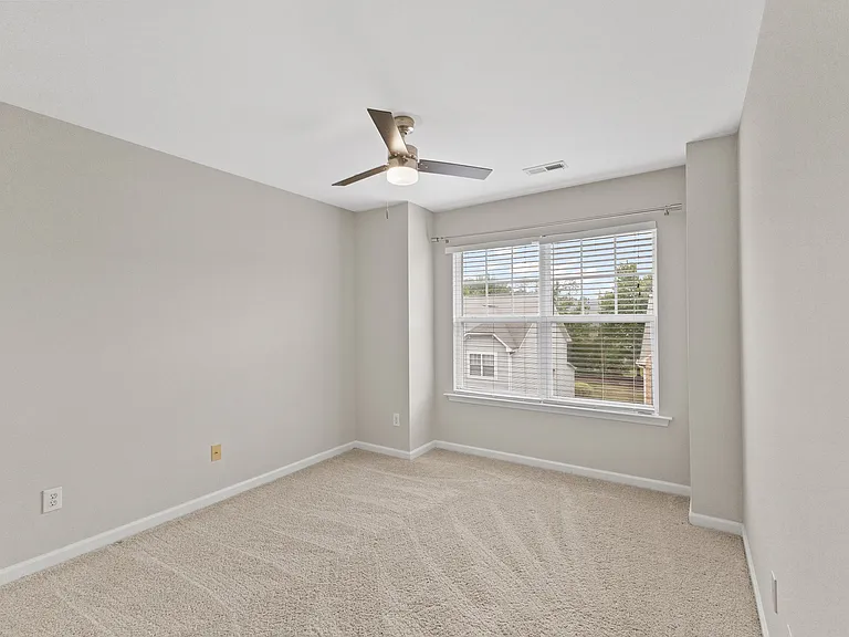 611 Carlton Commons Ln #1 — Photo 35