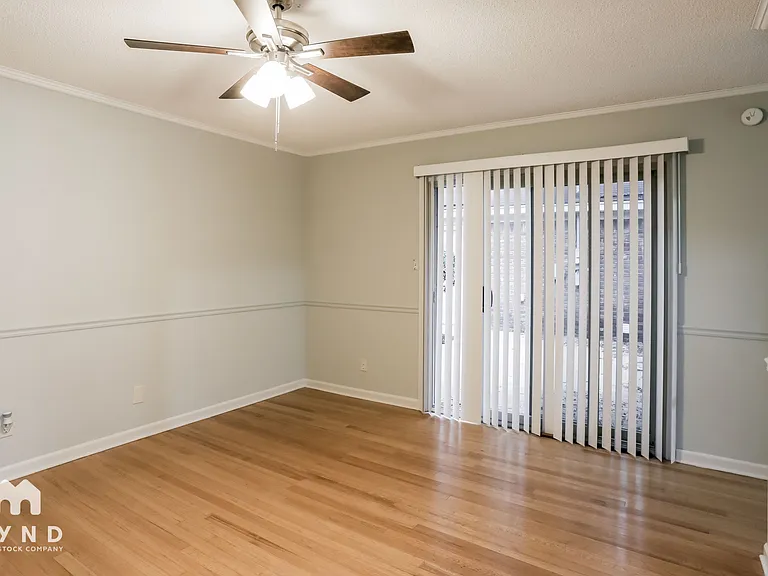 1176 Cedar Cir S — Photo 8