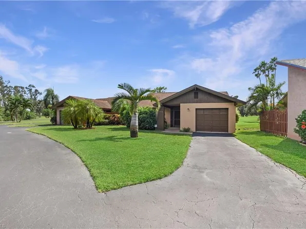 7668 Winged Foot Dr, Fort Myers, FL 33967