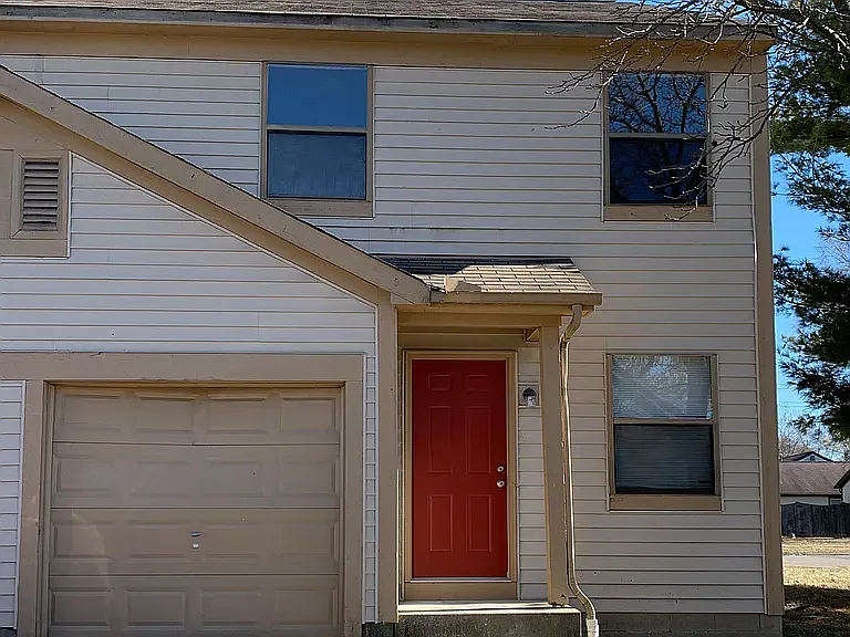 6924 Gemstar Rd — Photo 1
