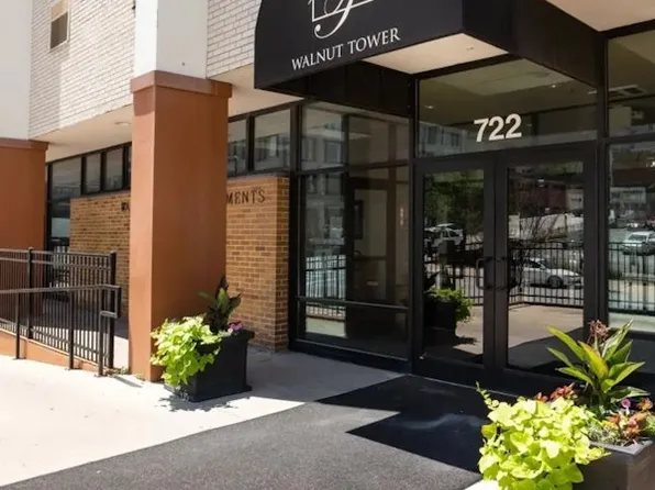 Walnut Tower Apartments