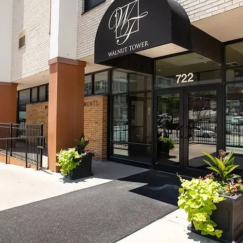 Walnut Tower Apartments Photo 1