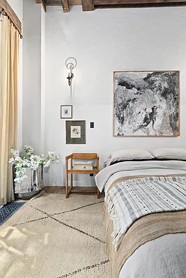 Sold by Compass | media 23