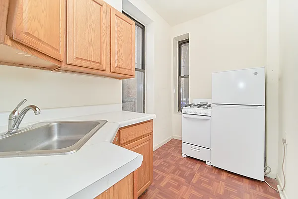 Rented by Living New York | media 2