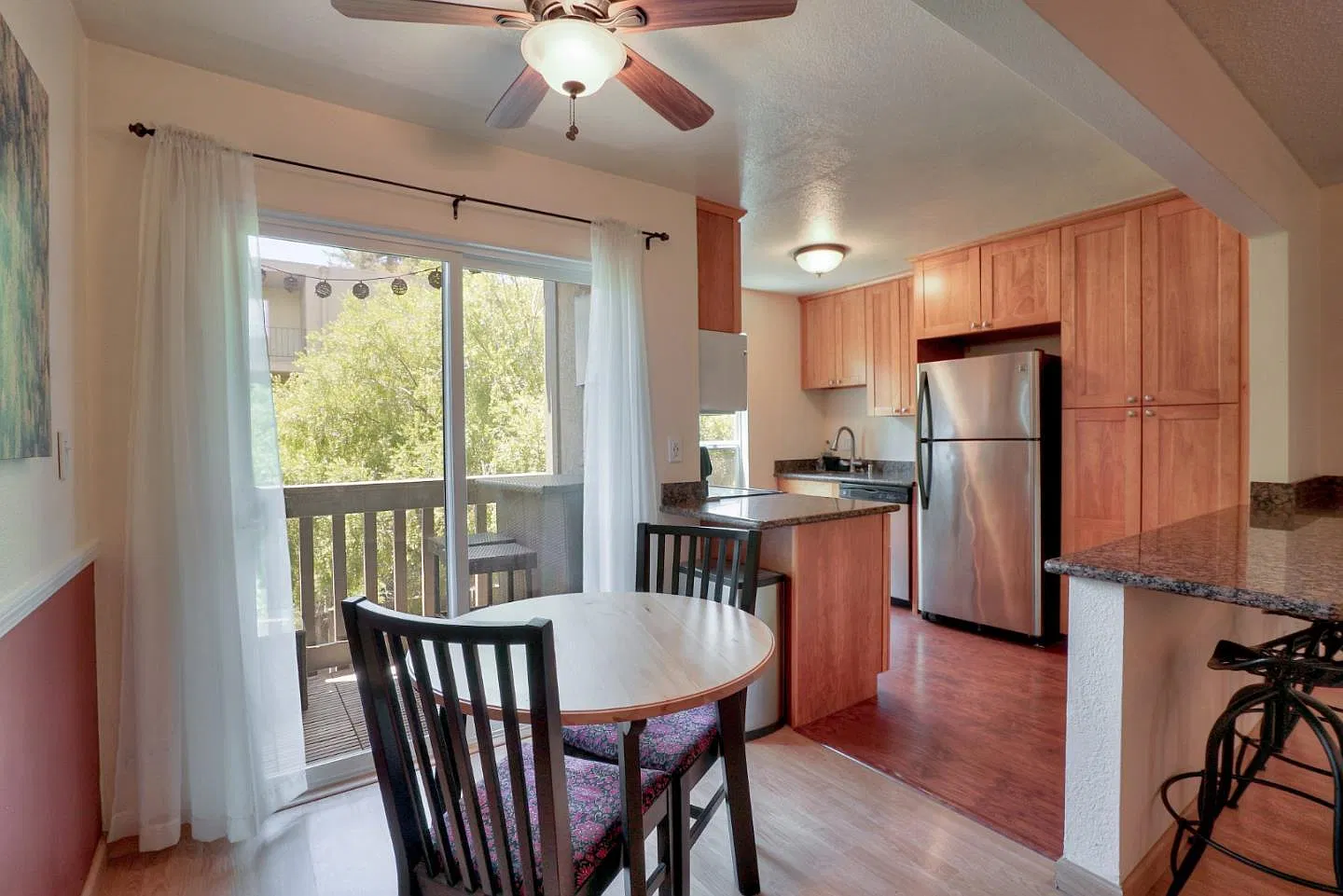 480 E Okeefe St — Photo 4