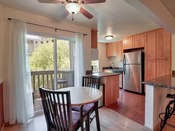 4th image of 480 E Okeefe St APT 204