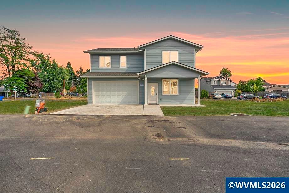 1st image of 728 Bonita Pl SE