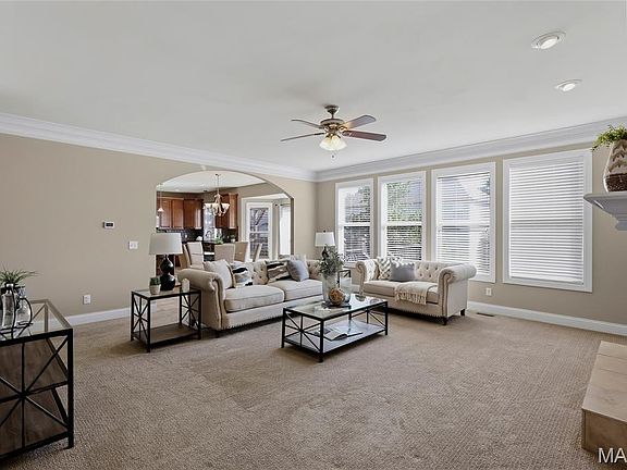5th image of 816 Aston Way Dr