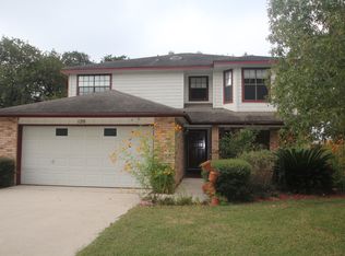 120 Deer Ridge Dr, La Vernia, TX 78121