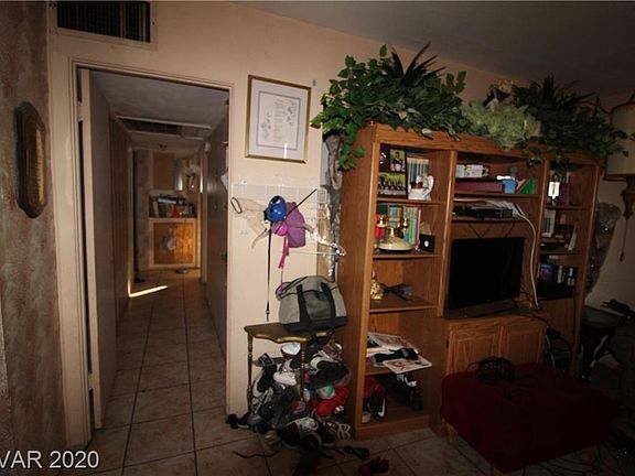 5th image of 1225 Gold Ave