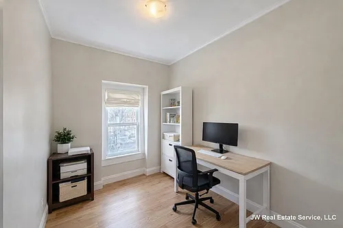401 Washington St #5 Photo 1