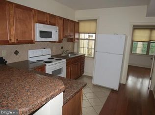 1909 Fitzwater St #2, Philadelphia, PA 19146