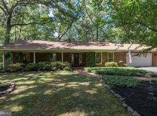 2400 Bugle Ln, Reston, VA 20191