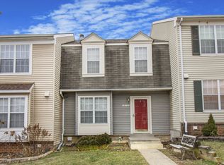 19123 Cherry Bend Dr, Germantown, MD 20874