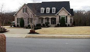 2nd image of 4096 Caerleon Cir