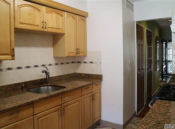 3rd image of 5122 69th Pl