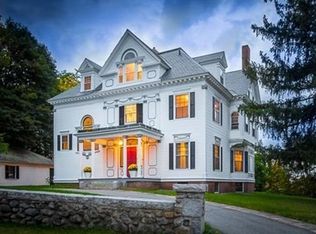 7 Fairmount St, Lowell, MA 01852