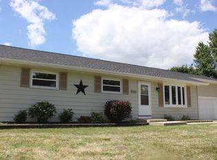 1336 Jean St, Union Grove, WI 53182