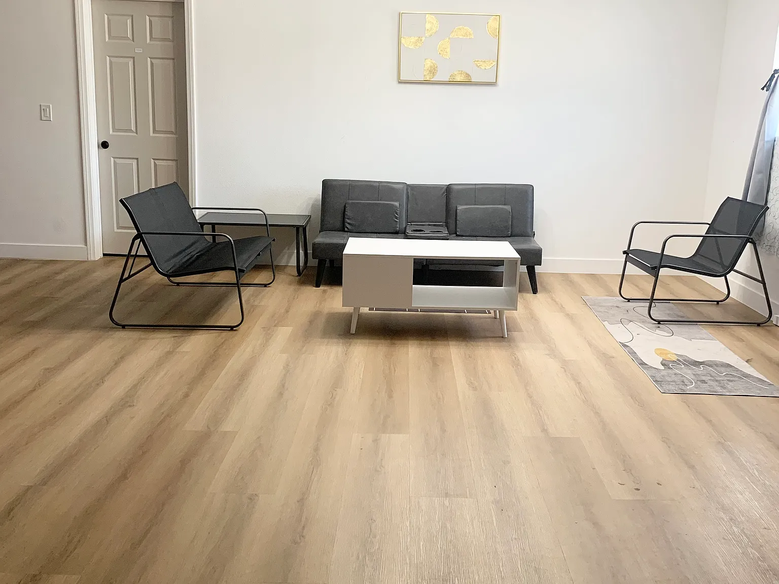 3 bed, 1680 sqft, $2,599 — Photo 3