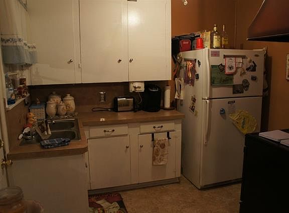 5th image of 2702 Kirven Dr