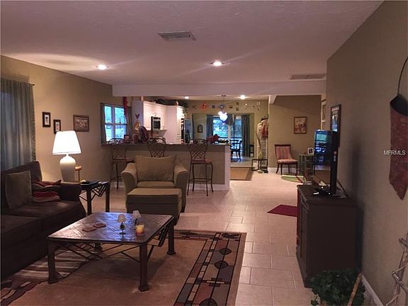 4th image of 10485 Blossom Lake Dr