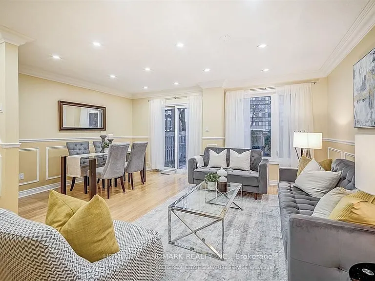 63 Chalfield Ln — Photo 4