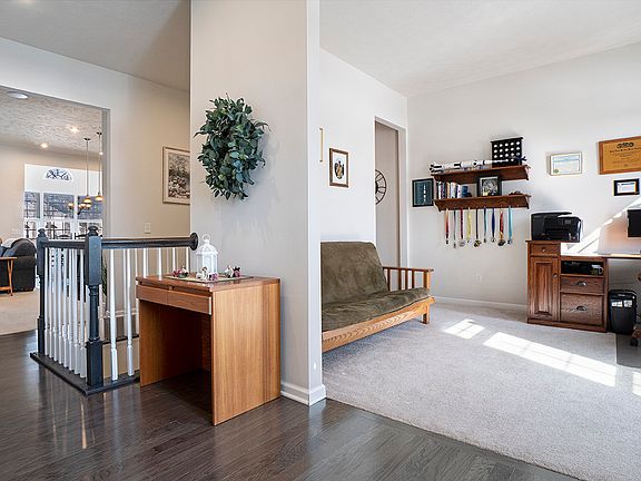 5th image of 2730 Fairview Dr