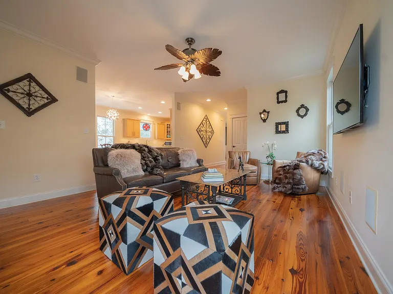 1454 Appling Dr — Photo 33