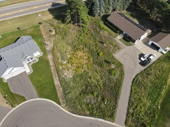1984 Norma Way, Lino Lakes, MN 55038