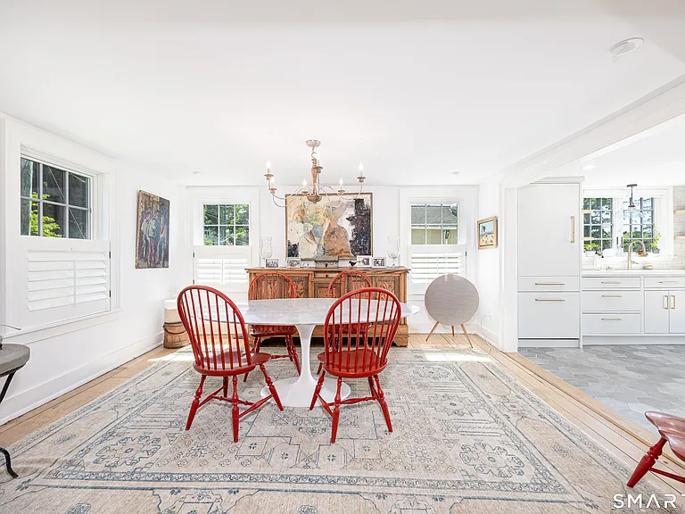 87 Myrtle Ave — Photo 9